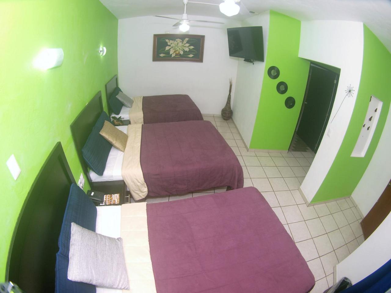 Hotel Hospedajes Del Rey كوليما المظهر الخارجي الصورة
